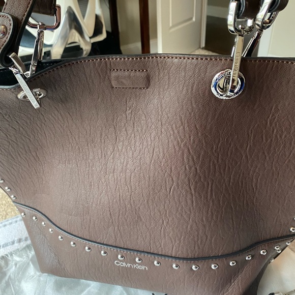 Calvin Klein handbag - Picture 2 of 6